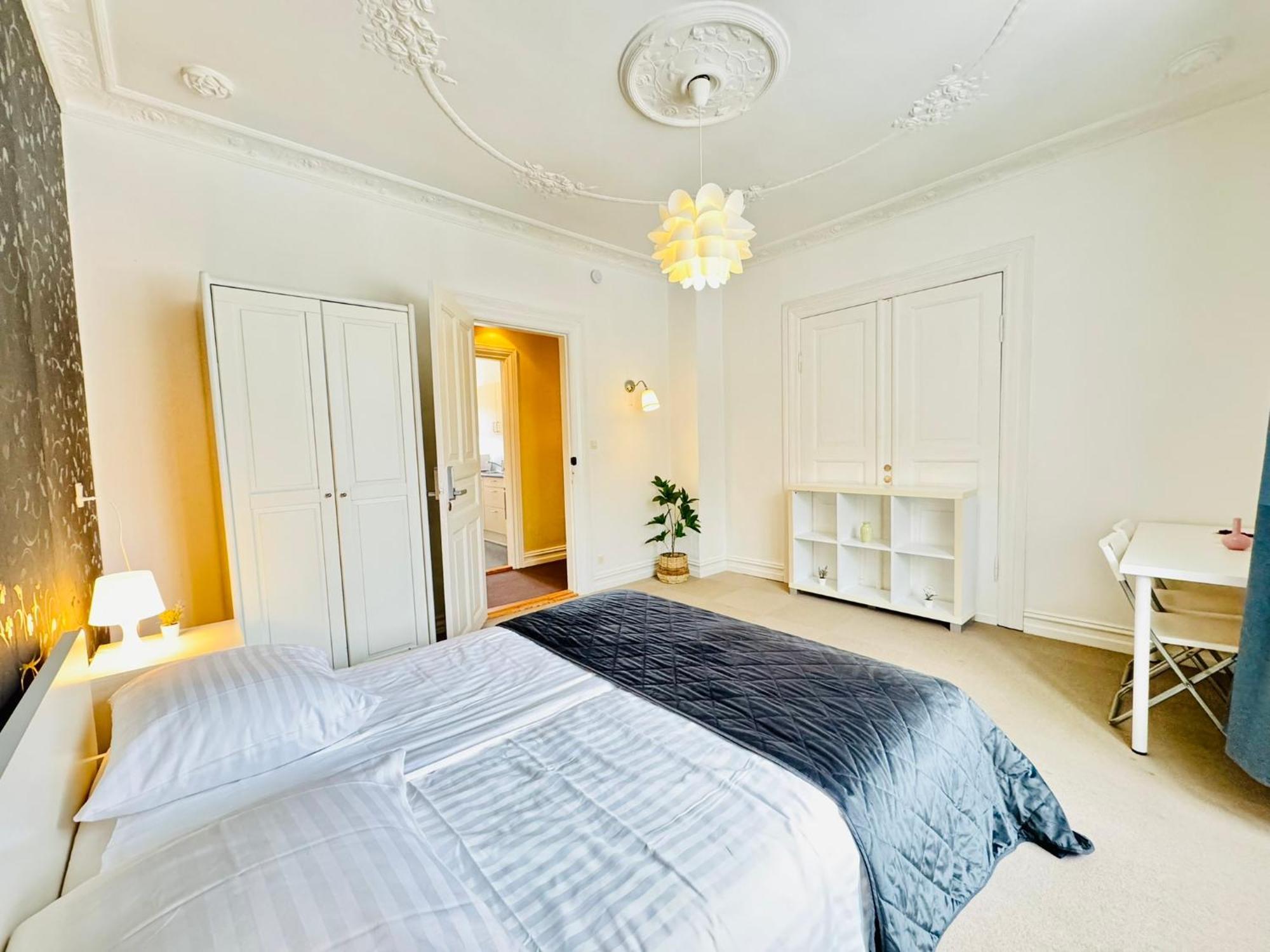 Adnana - Villa Firenze - 2 Bedrooms Bright Apartment Aalborg Exterior foto